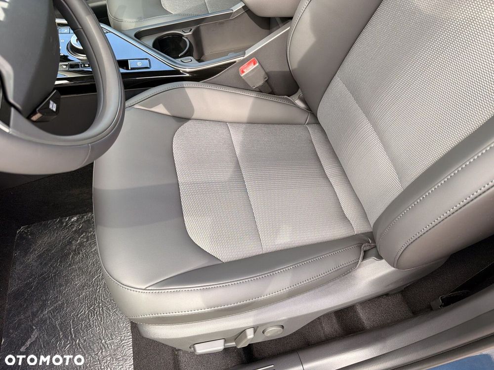 Kia Niro - 13