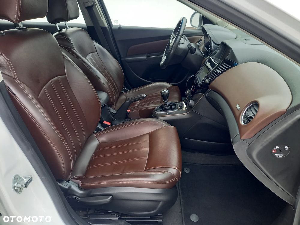 Chevrolet Cruze 1.4 T LT+ - 22