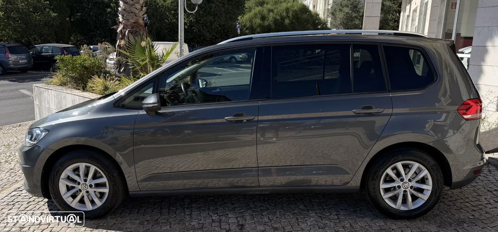 VW Touran 1.6 TDI Confortline - 10