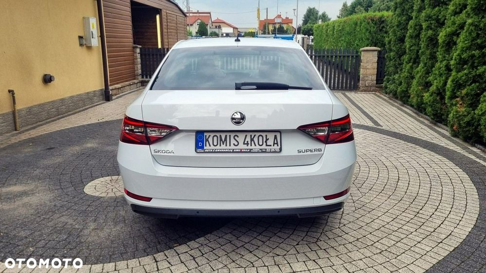 Skoda Superb - 5