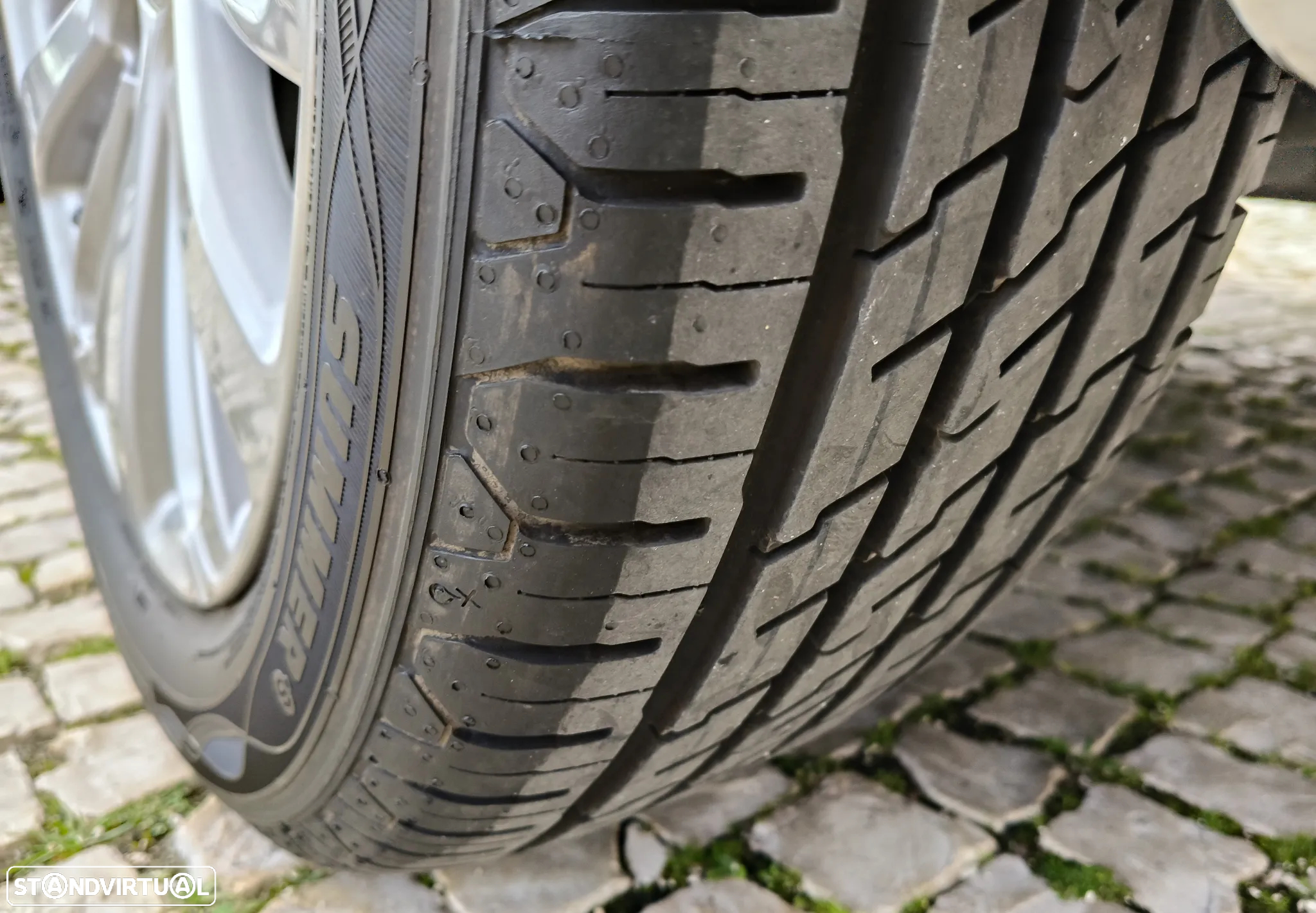 Peugeot 208 1.6 BlueHDi Style - 6