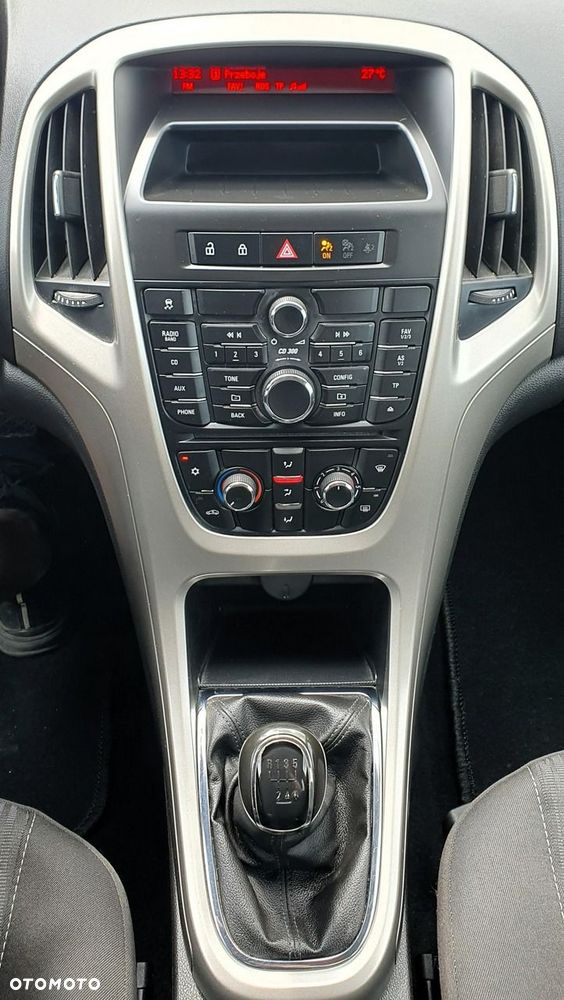Opel Astra - 8
