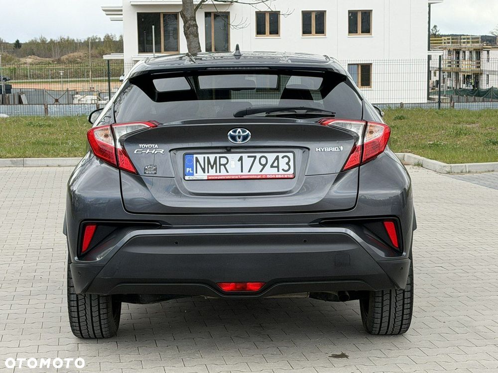 Toyota C-HR - 10