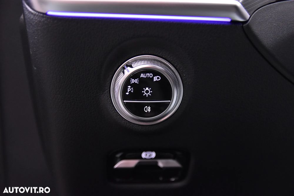 Mercedes-Benz C 300 MHEV 4MATIC - 16