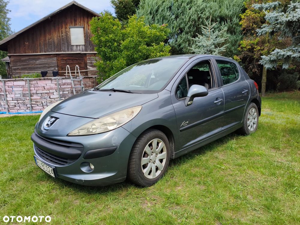 Peugeot 207 - 4