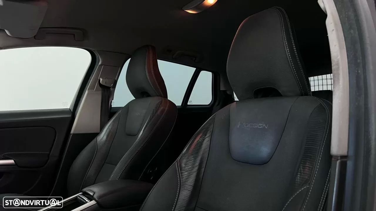 Volvo V60 1.6 D2 Drive R-Design Start/Stop - 16