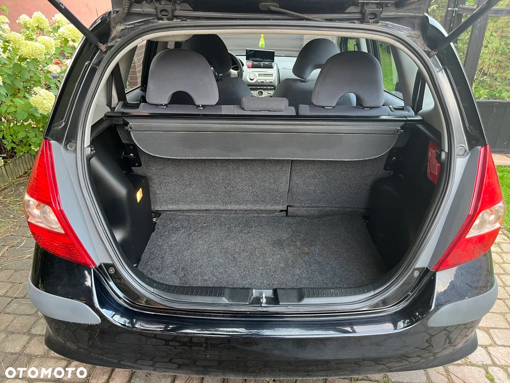 Honda Jazz 2005 photo 4