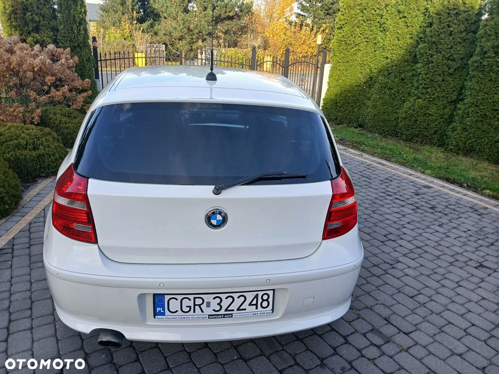 BMW Seria 1 116i - 14