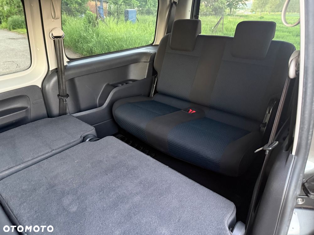 Volkswagen Caddy Maxi Comfortline - 14