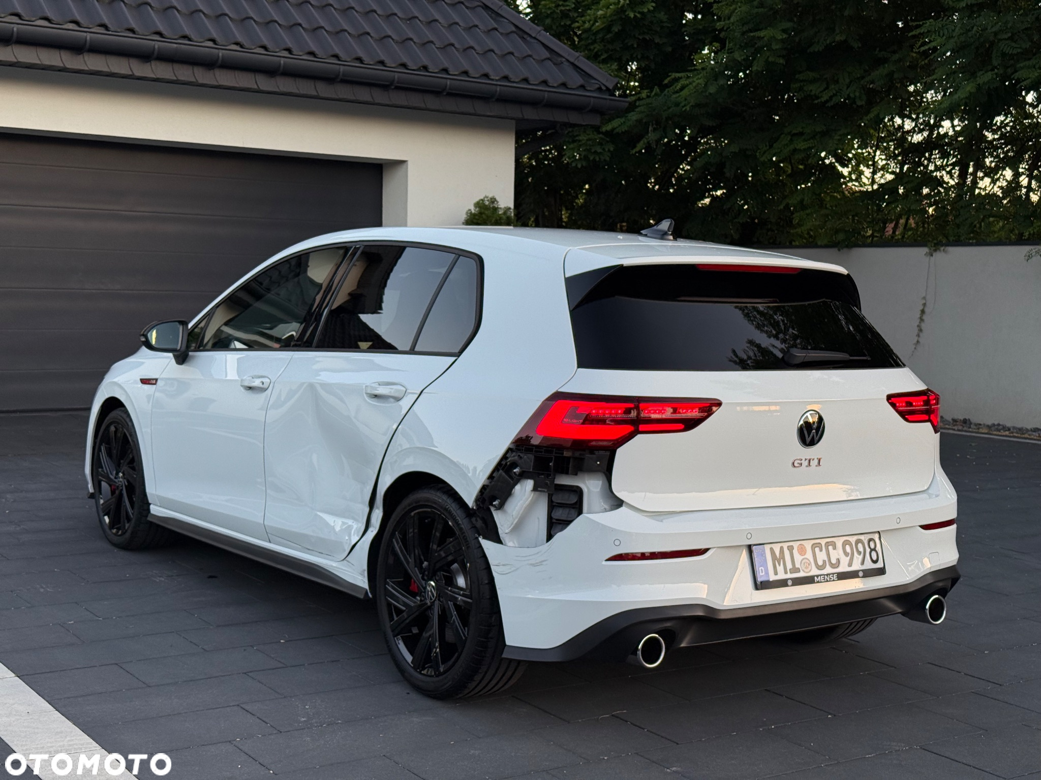 Volkswagen Golf VIII 2.0 TSI GTI DSG - 10