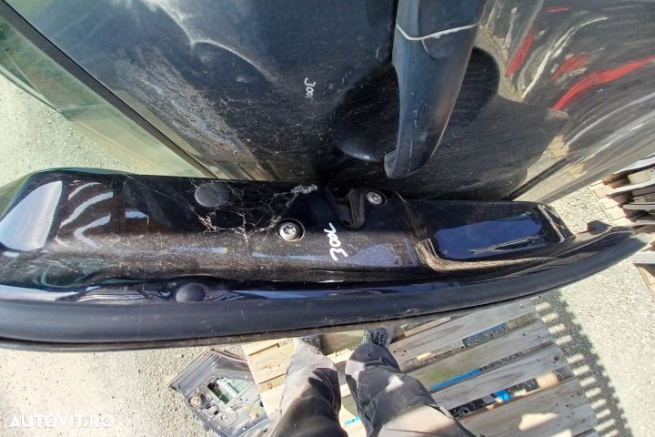 Usa / Portiera spate stanga Volkswagen VW Touran 1 [2003 - 2006] Mini - 1