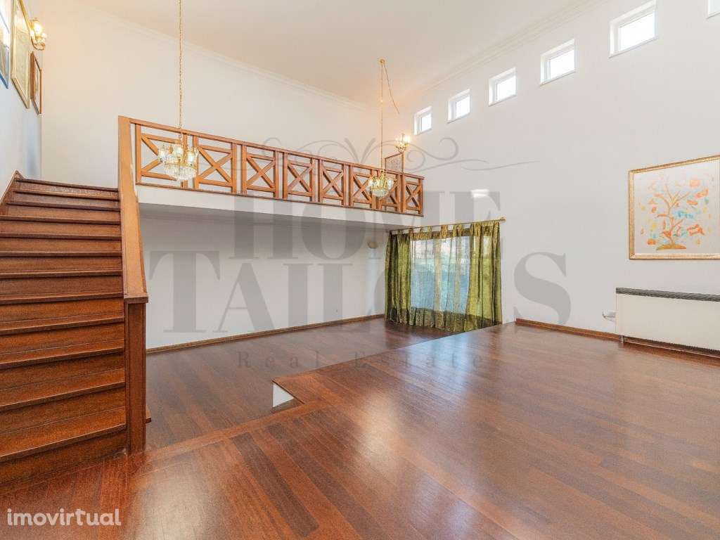 Moradia Térrea de Luxo na Verdizela com 1.200 m² de Terreno e Área ... - Grande imagem: 5/30