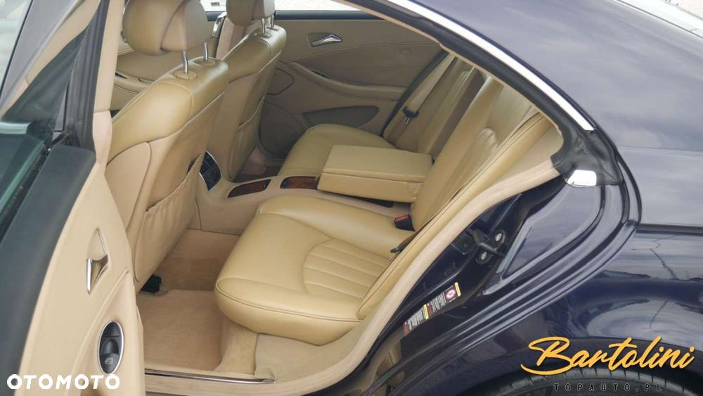 Mercedes-Benz CLS - 18