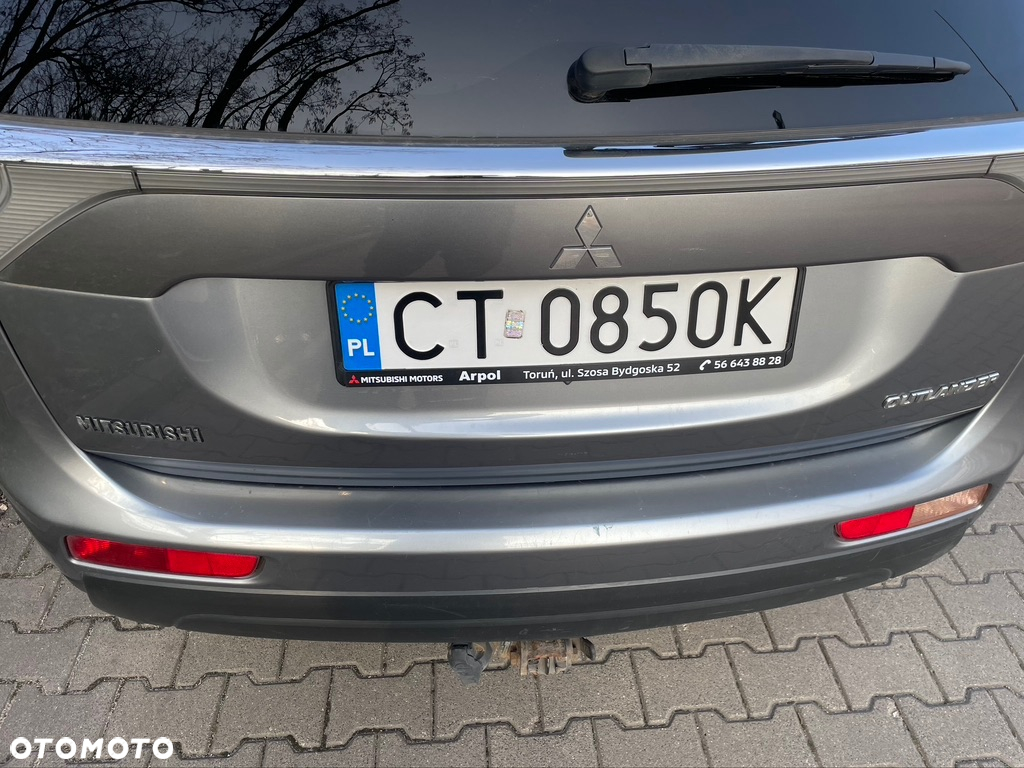 Mitsubishi Outlander 2.2 DID Intense + - 15