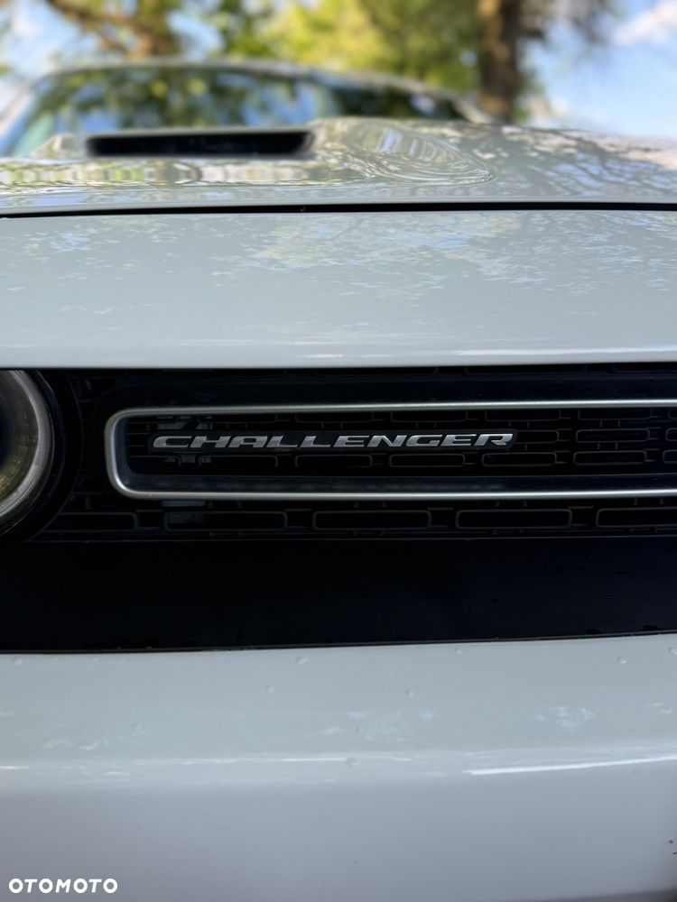 Dodge Challenger Automatik SXT Plus - 4