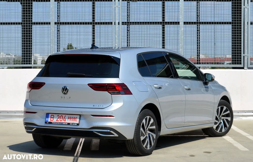 Volkswagen Golf 1.4 eHybrid OPF DSG Style - 3