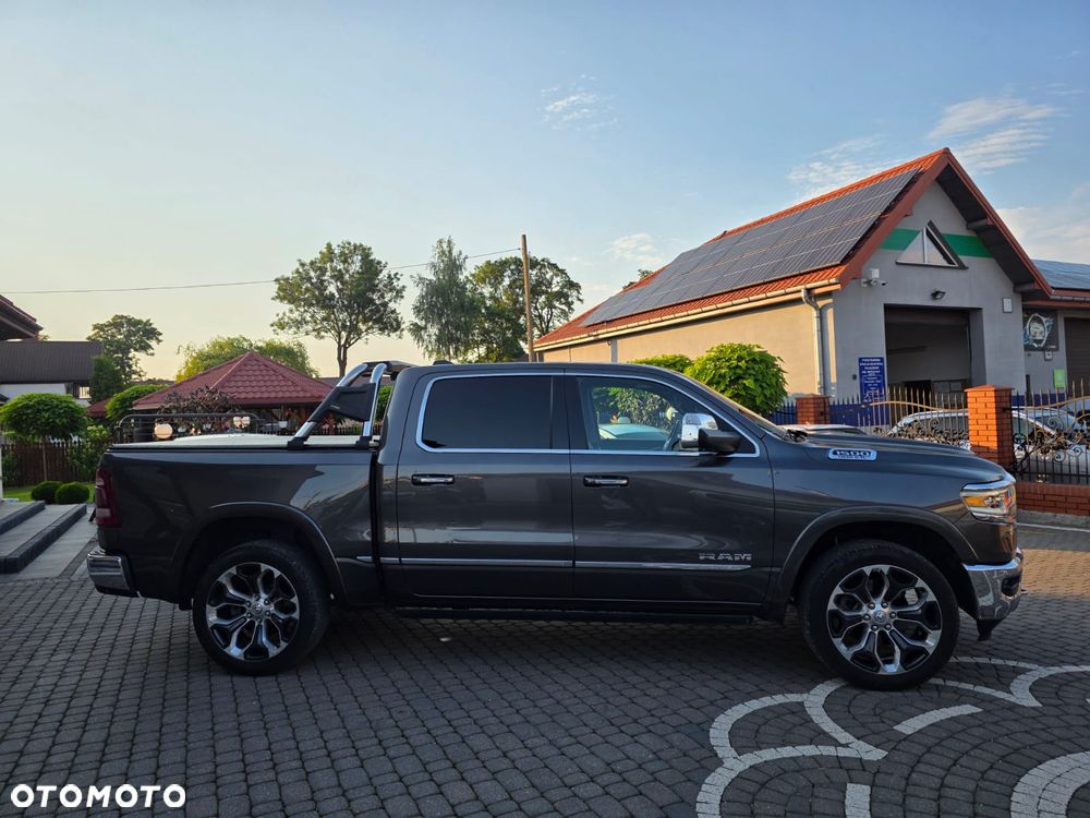 RAM 1500 Crew Cab Shortbed Limited - 6