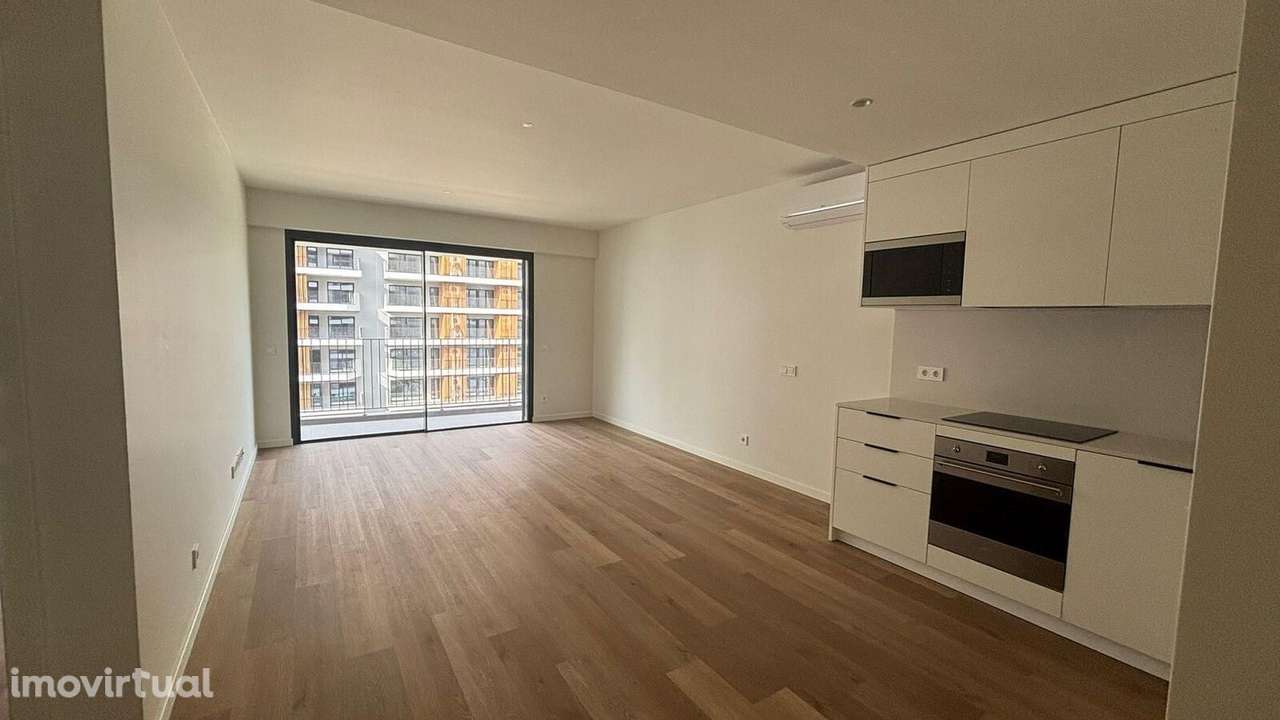 Apartamento T2 com estacionamento, Miraflores, Oeiras - Grande imagem: 3/51