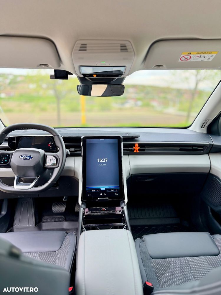 Ford Explorer RWD 77 kWh Extended Range Select - 12