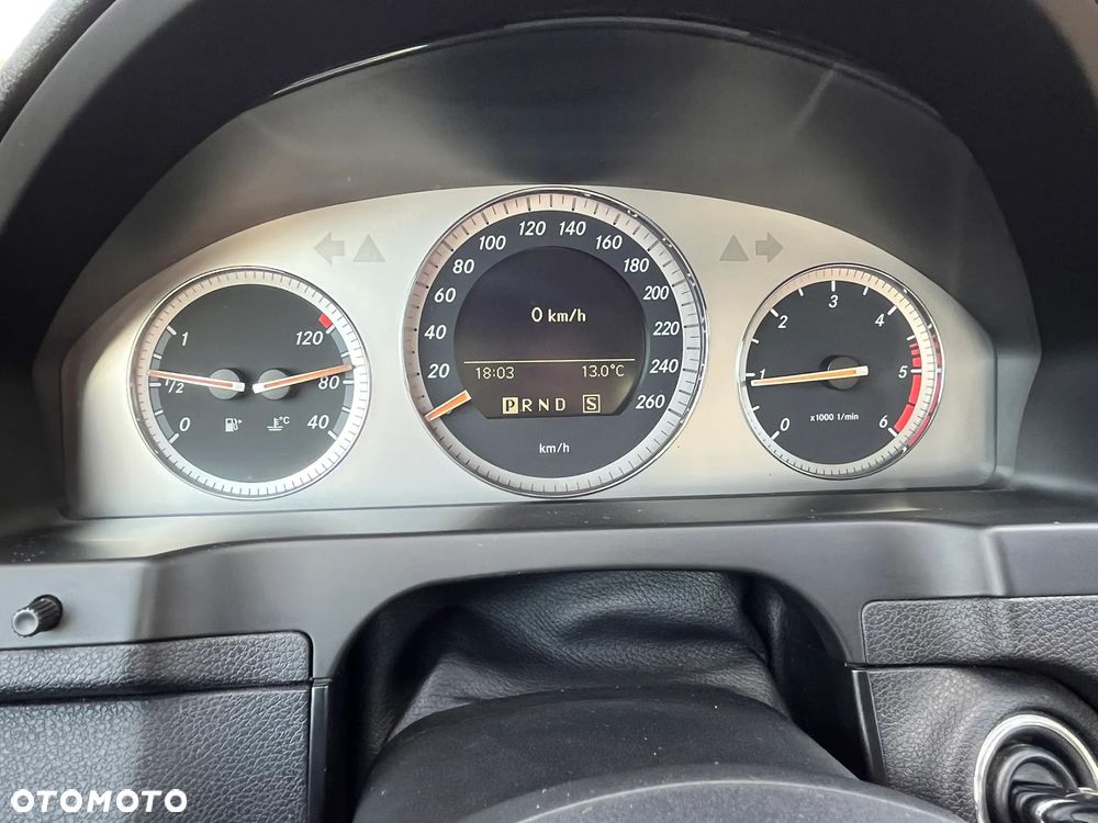 Mercedes-Benz Klasa C 220 CDI DPF Automatik Avantgarde - 13