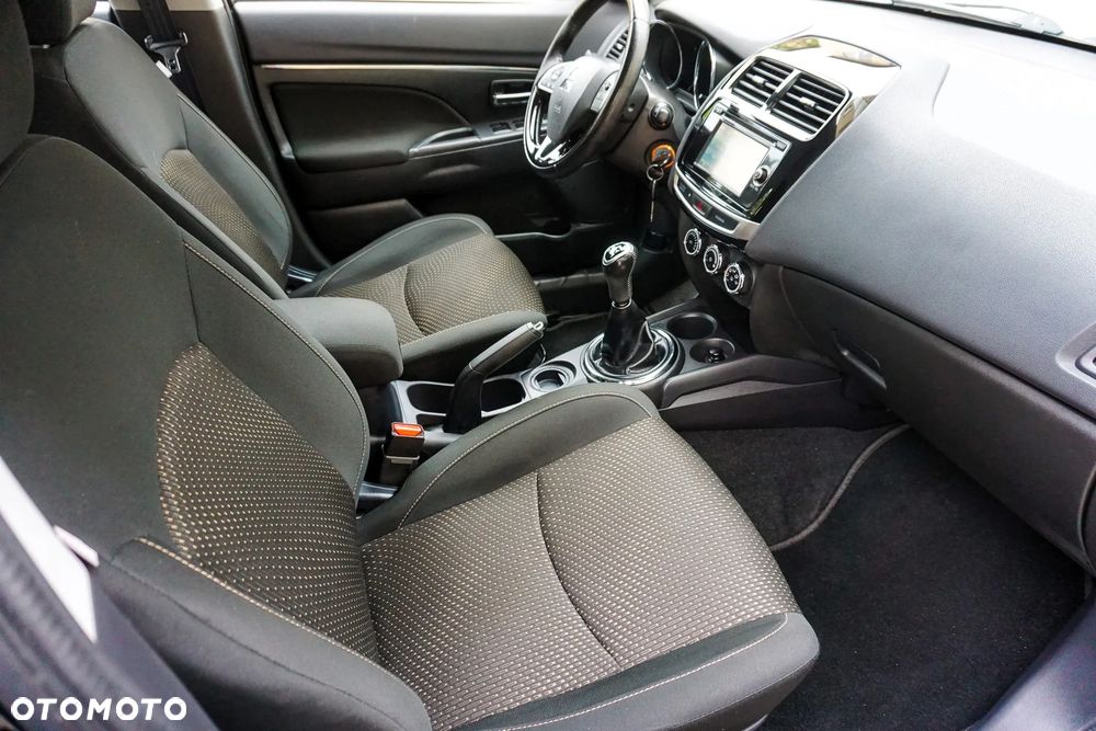 Mitsubishi ASX 1.6 2WD SUV-Star+ - 34