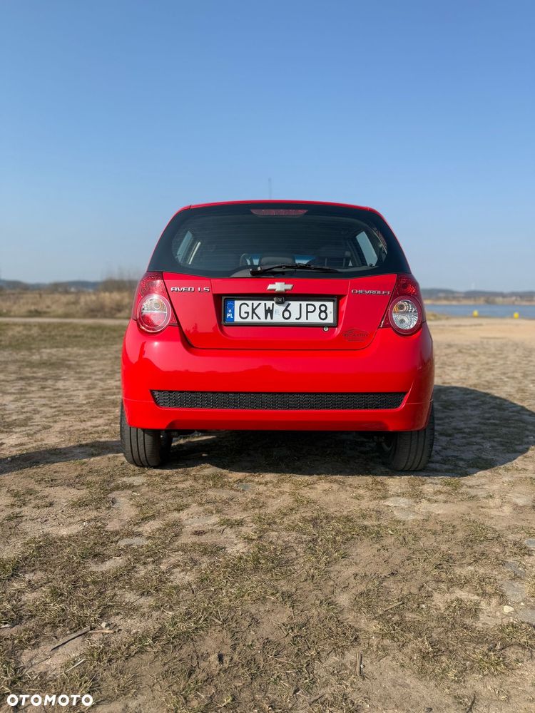 Chevrolet Aveo - 4