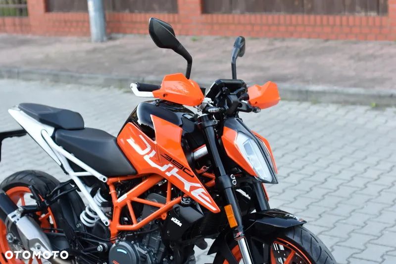 KTM Duke - 4