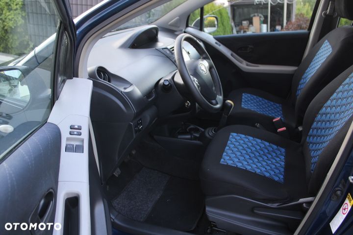 Toyota Yaris 1.0 VVT-i Style - 26