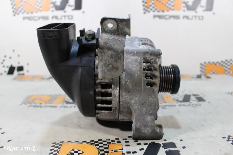 Alternador Bmw 1 (F20)  7605060 / 104210 6334 / 12317605060 - 2
