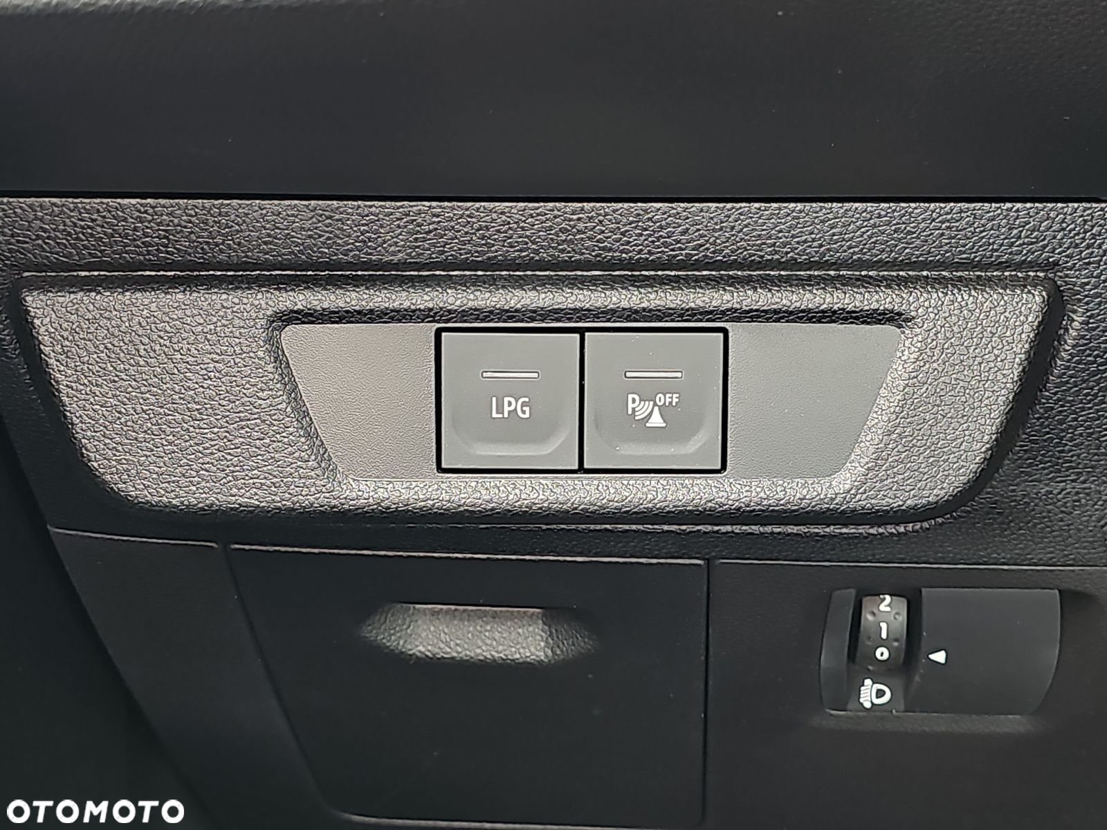 Dacia Sandero - 20