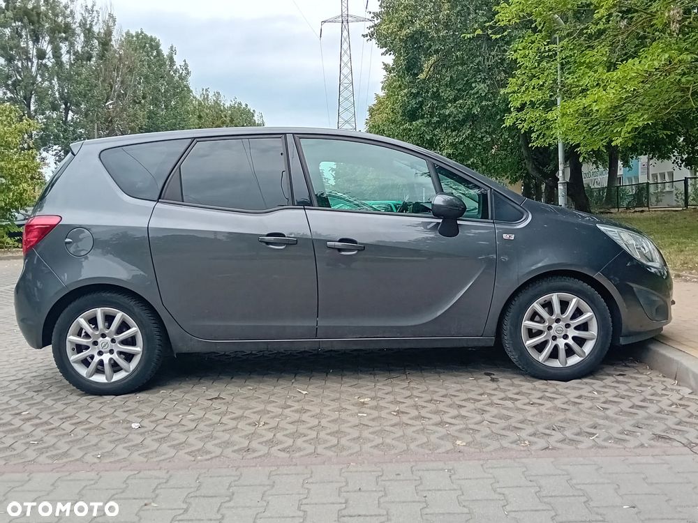 Opel Meriva 1.4 Cosmo - 4