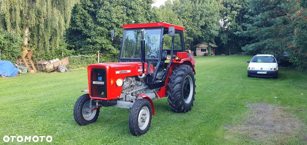 Ursus C-360 - 4