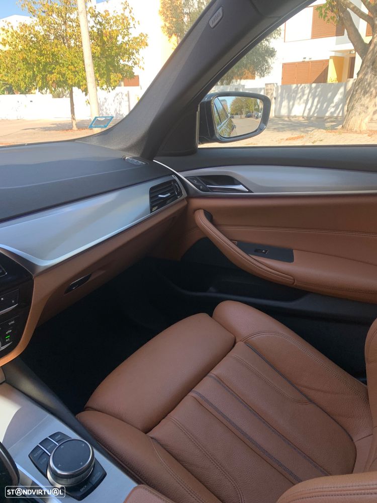 BMW 520 d xDrive Aut. M Sport Edition — fotografia 8