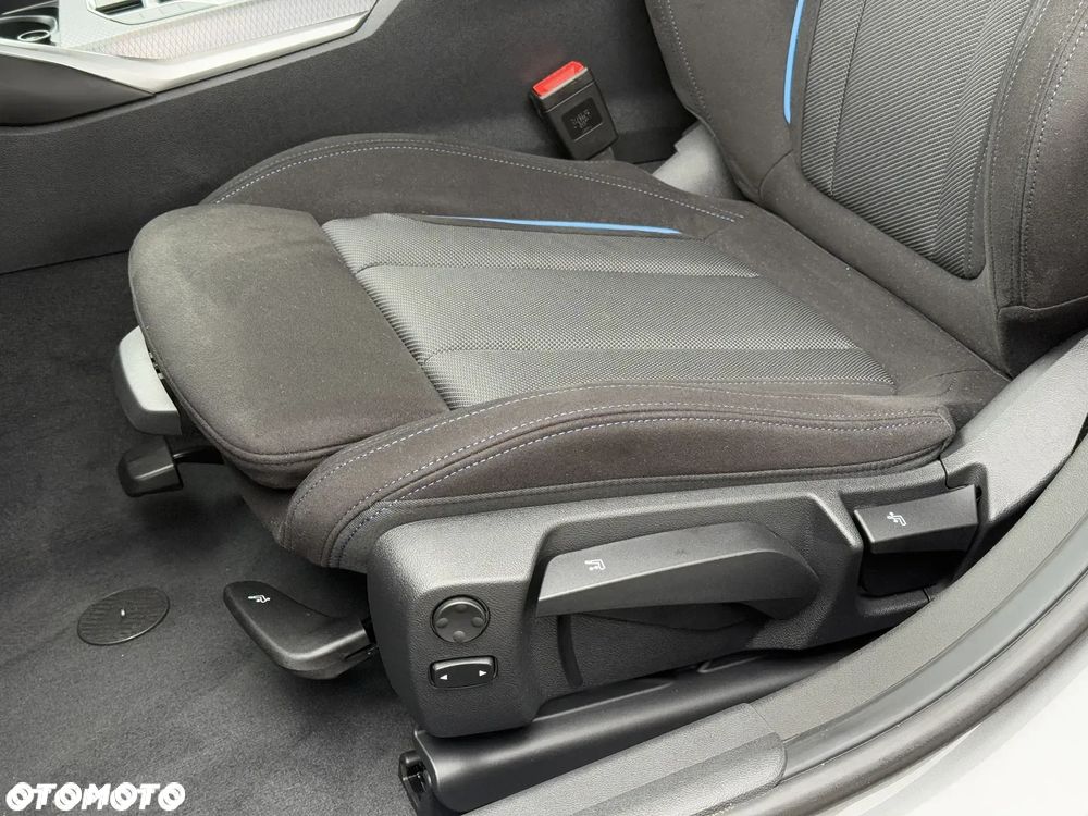 BMW Seria 3 - 17
