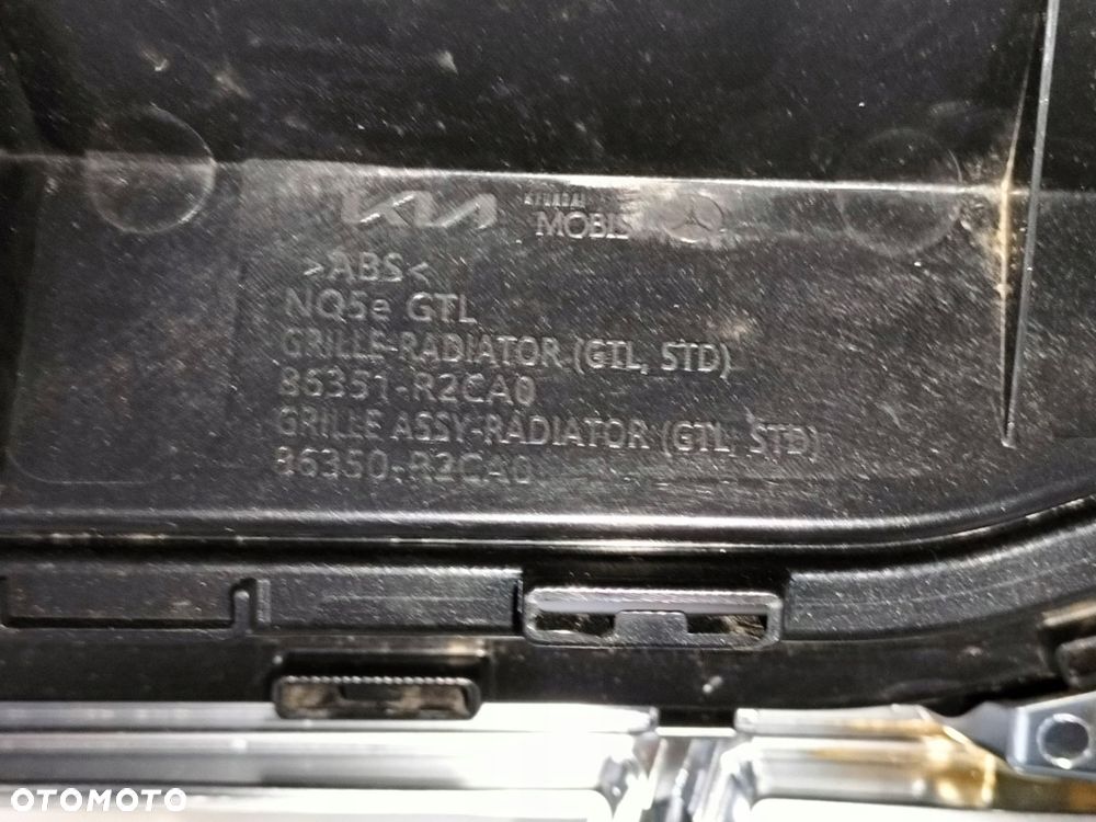 atrapa kratka grill kia sportage 5 v 21- gt-line - 8