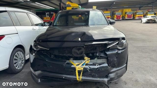 Mazda MX-30 e-SKYACTIV MAKOTO - 4