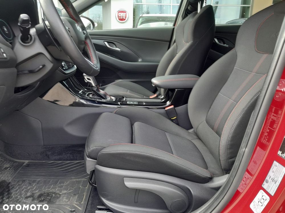 Hyundai i30 1.5 T-GDI 48V Modern DCT - 17