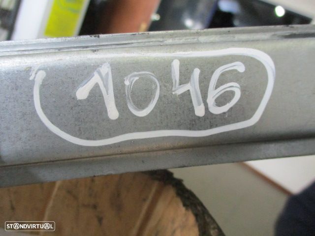 Elevador Sem Motor 9802389280 CITROEN BERLINGO 2010 2 FE PEUGEOT PARTNER 2 FASE 1 2008 1.6HDI 90CV 4P VERDE FE PEUGEOT PARTNER 2 BREAK B9 FASE 3 2016 1.6HDI 100CV 4P CINZA ACASTANHADO FE - 2