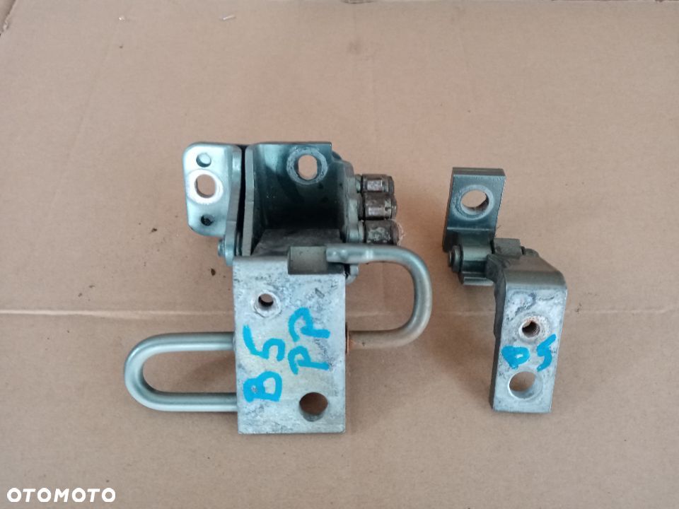 Zawias zawiasy drzwi prawy przód para VW Passat B5 FL LA7W - 1