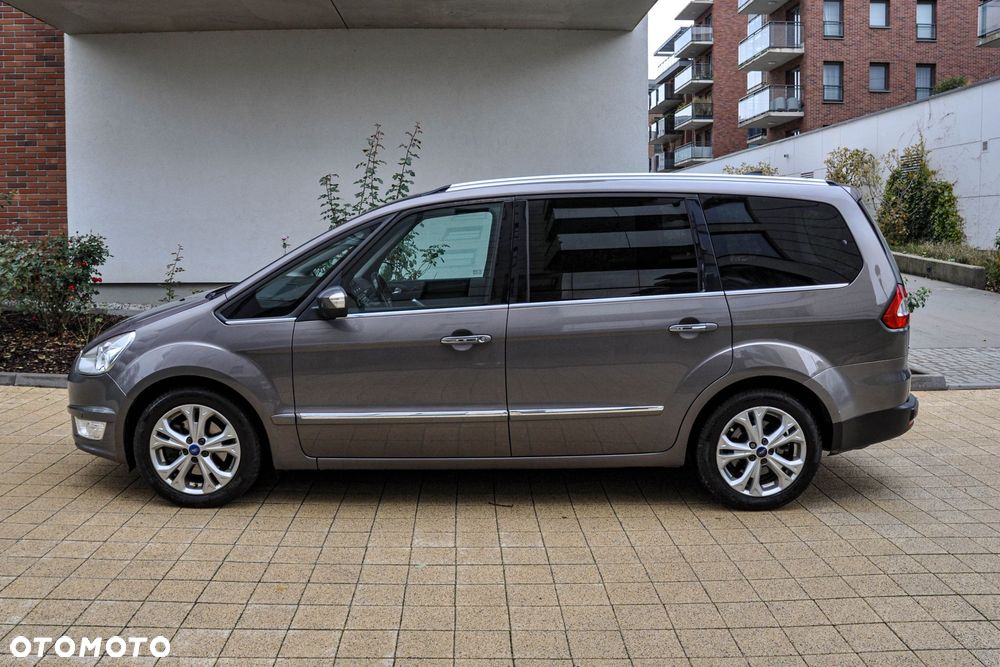 Ford Galaxy 2012 photo 2