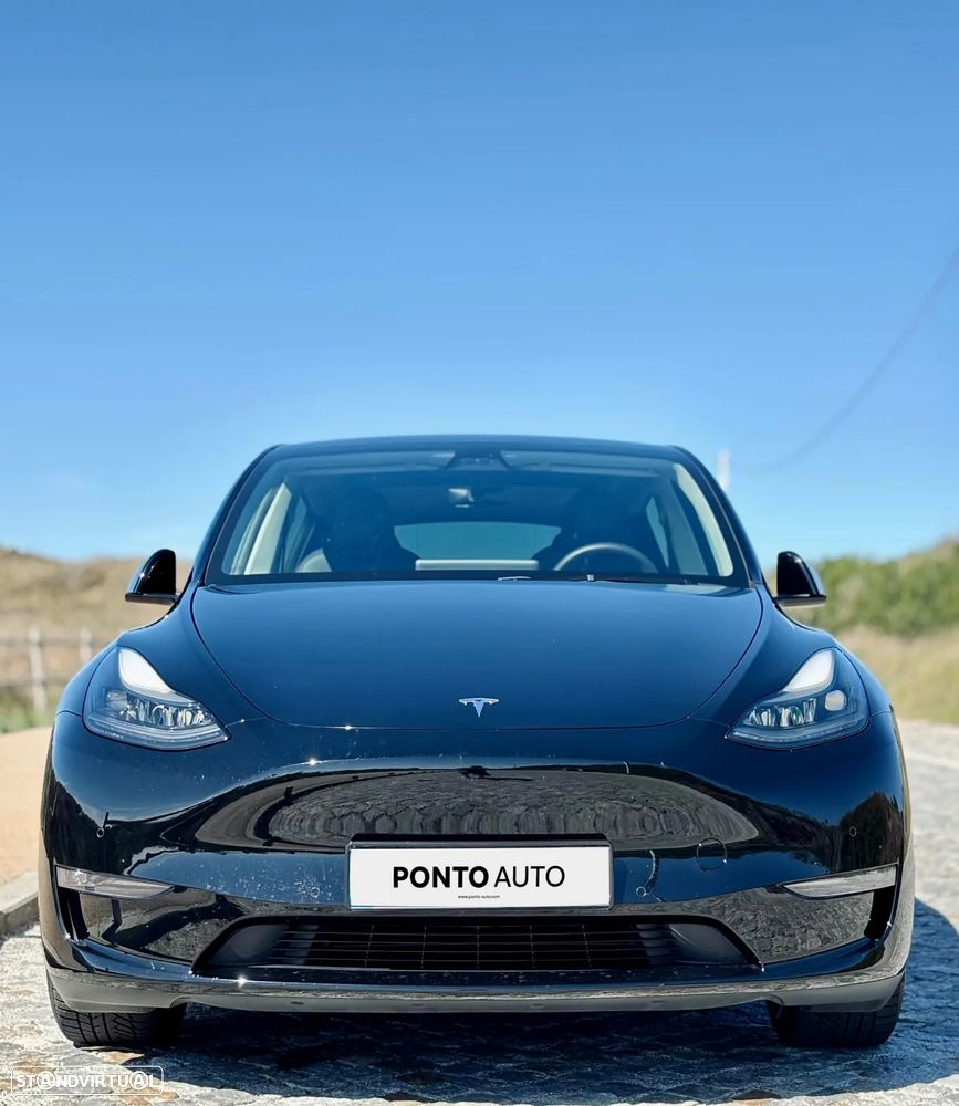 Tesla Model Y Performance Dual Motor AWD - 2