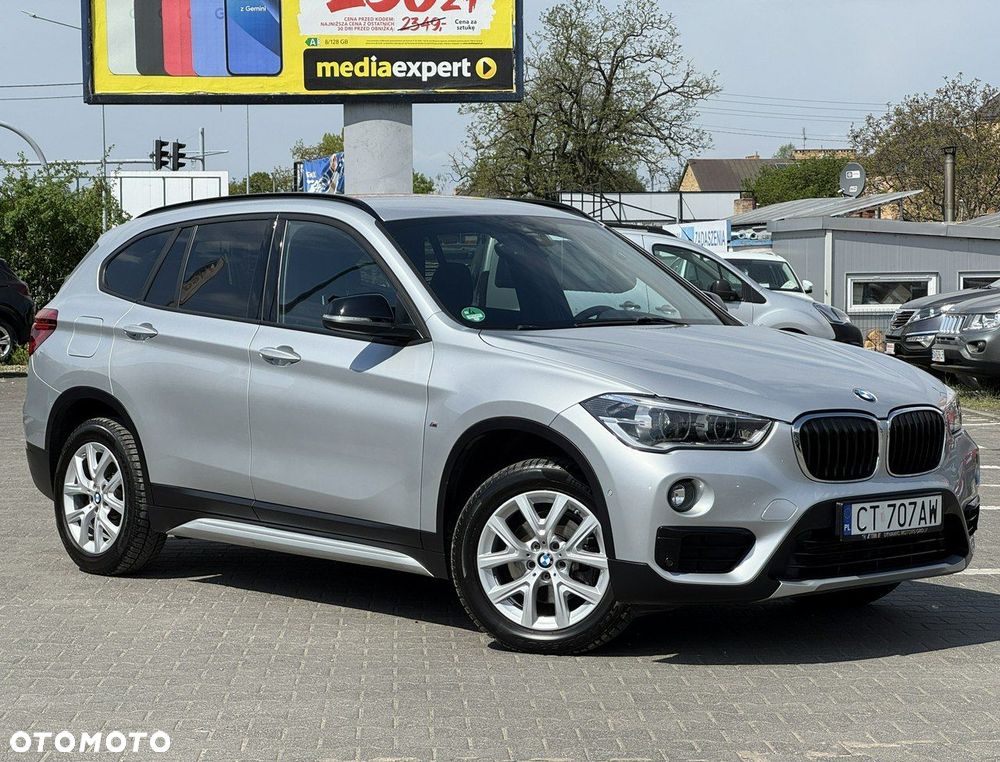 BMW X1 sDrive18d Sport Line sport - 10