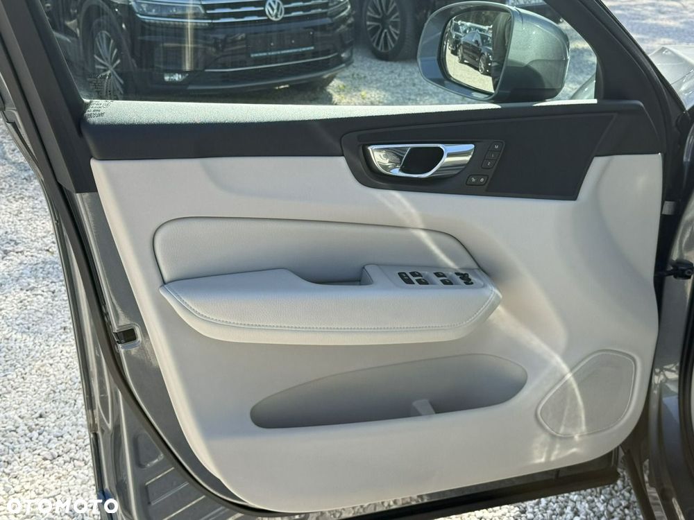Volvo XC 60 - 15