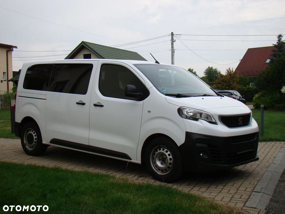 Peugeot Traveller - 14