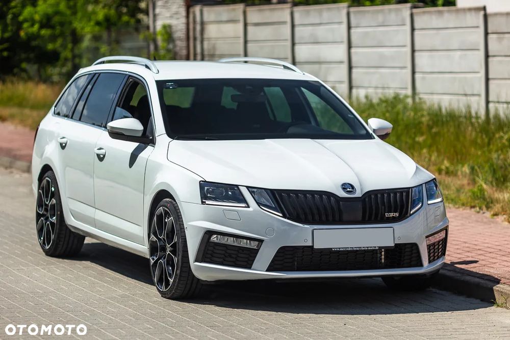 Skoda Octavia 2.0 TDI 4x4 DSG RS - 2
