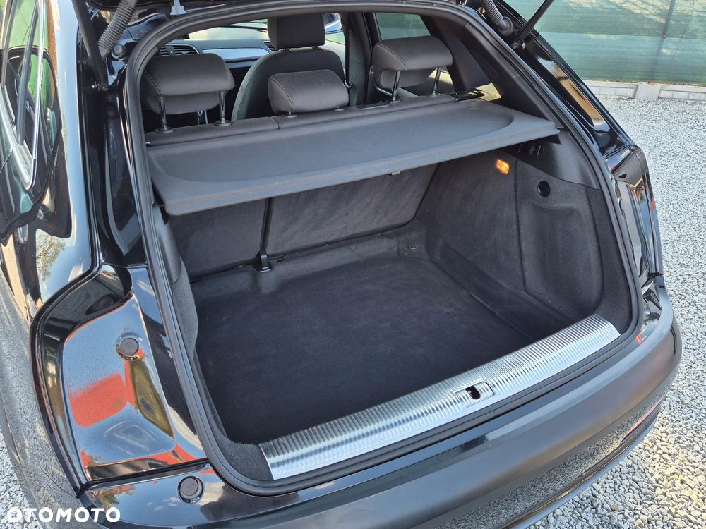 Audi Q3 2.0 TDI Quattro Edycja Specjalna - 33