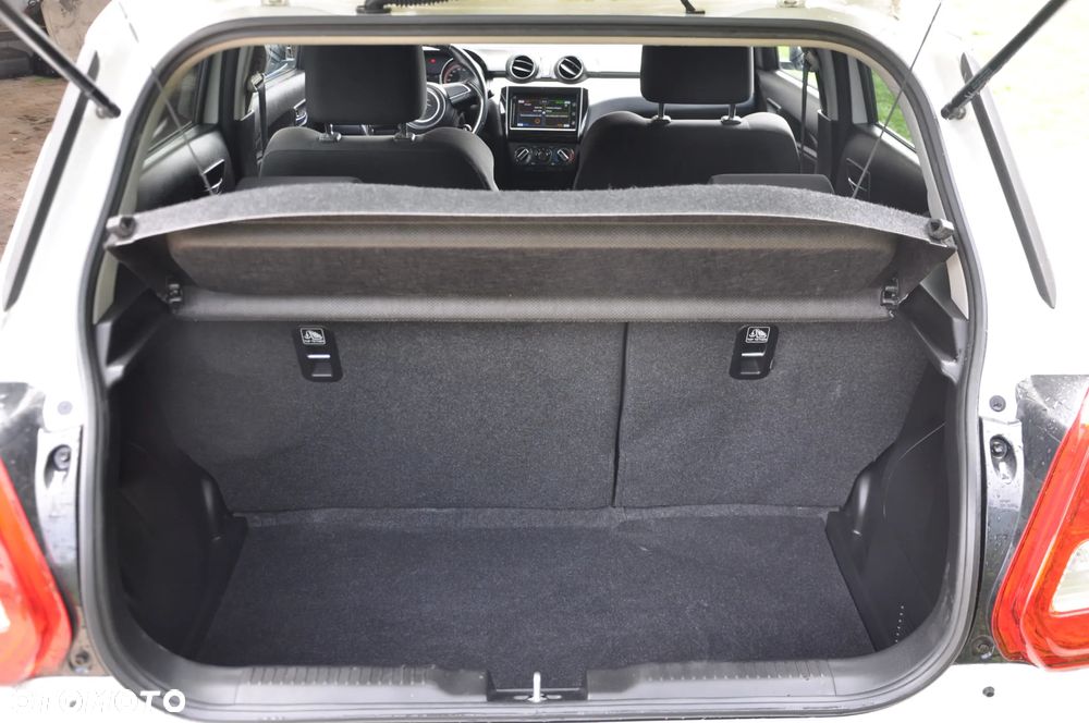 Suzuki Swift 1.2 Dualjet Allgrip Comfort - 13