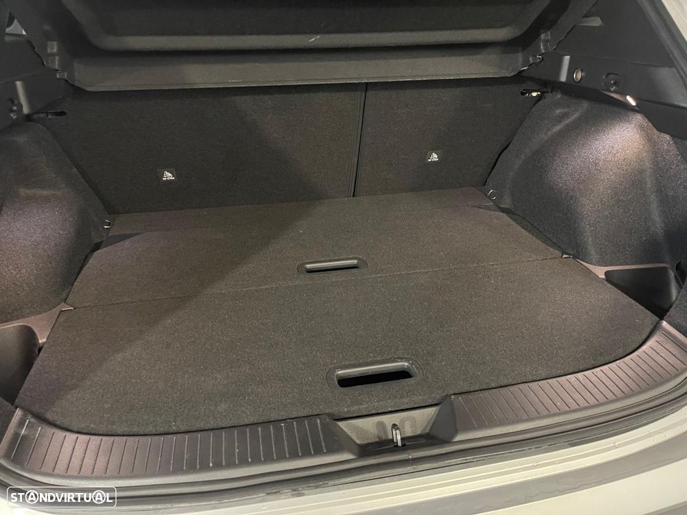 Nissan Qashqai 1.3 DIG-T N-Connecta LED Xtronic - 47