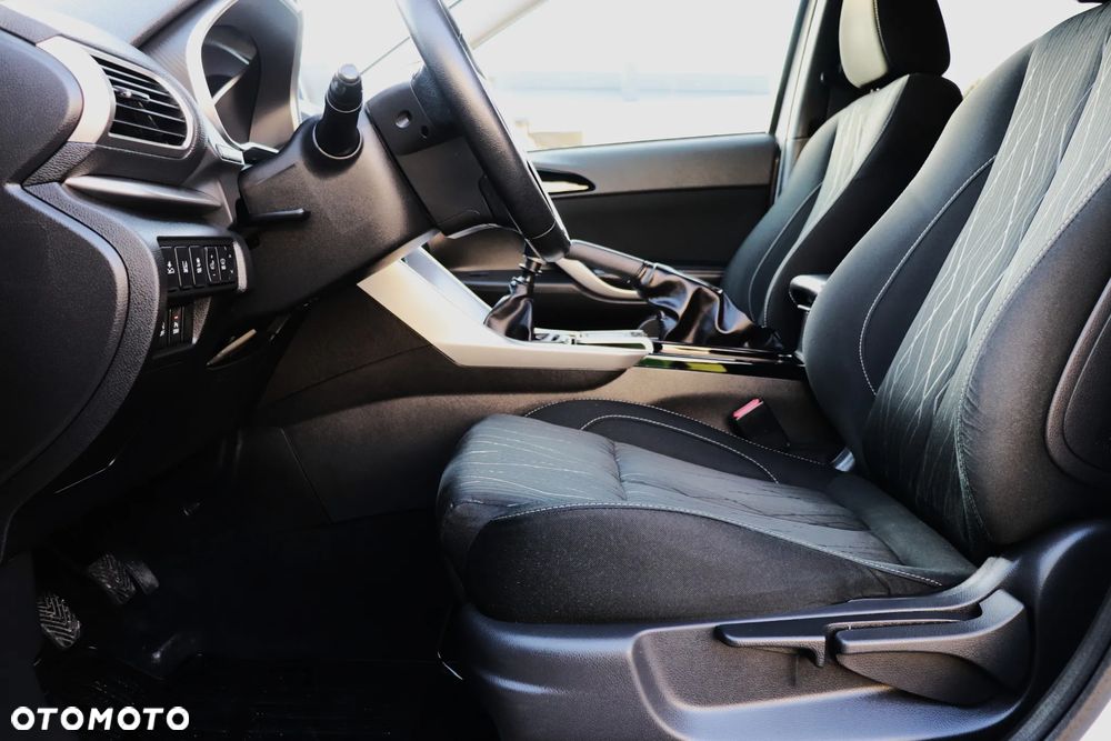 Mitsubishi Eclipse Cross 1.5 T Intense - 17