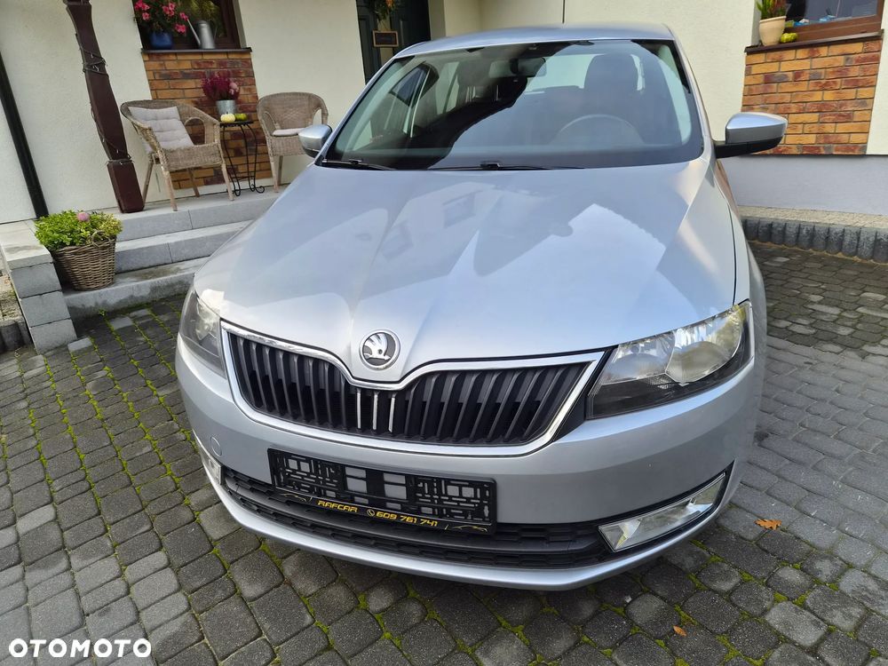 Skoda RAPID 1.2 TSI Cool Edition - 32